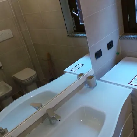 Via Privata Tirso 6 Apartment *