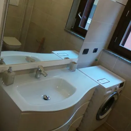 Apartment Via Privata Tirso 6 *